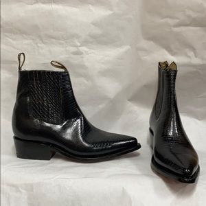 Authentic Armenta short boots